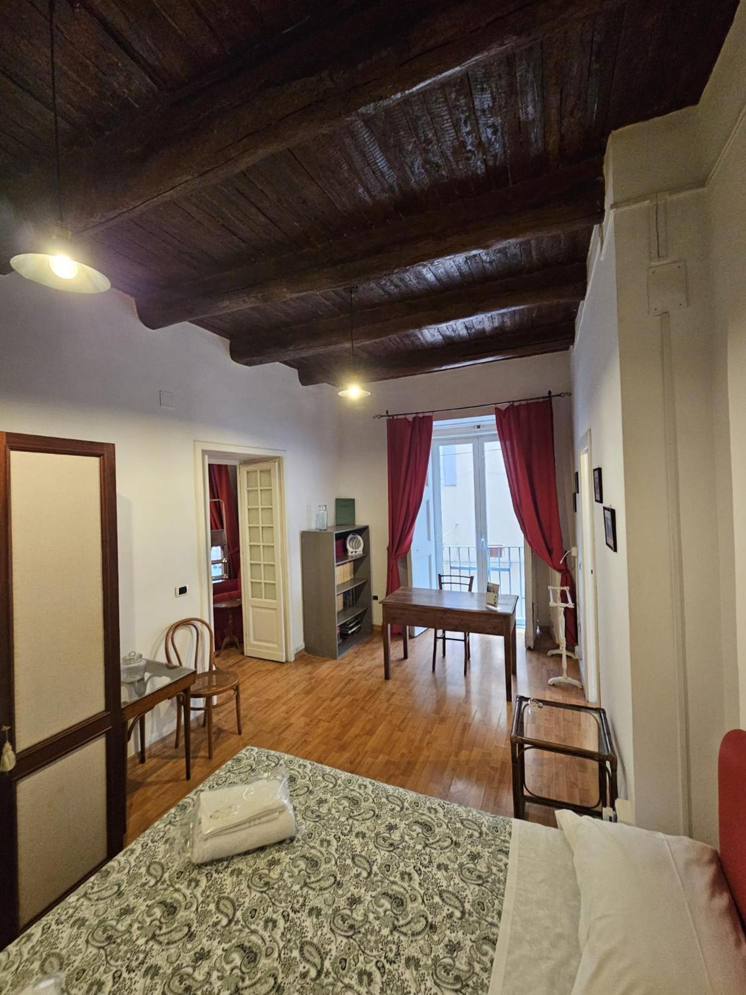 Appartamento Casa Toledo Naples Exterior photo